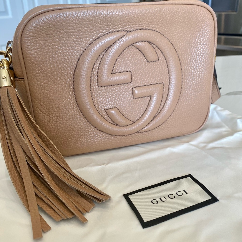 Authentic Gucci Soho Disco bag like new!